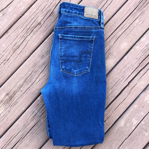 American Eagle Skinny Jeans - Picture 2 of 5